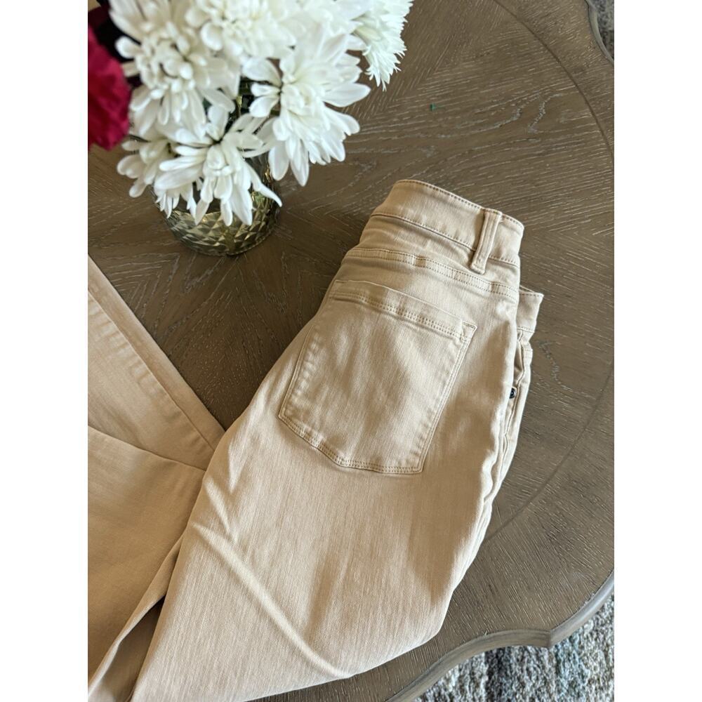 LL Bean Tan Classic Fit Straight Jeans Women's Size 6 - Picture 6 of 6
